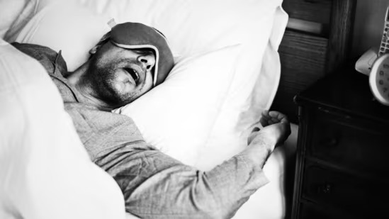 Surgeon Explains Sleep Disorder Where Breathing Repeatedly Stops And Starts During Sleep